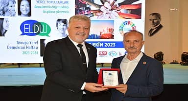 Lüleburgaz Belediyesi muhtarları ağırladı
