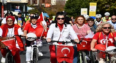 Lüleburgaz'da pedallar Cumhuriyet için çevrildi