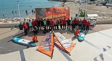 Mersin Büyükşehir İtfaiyesi, bünyesine 5 arama kurtarma botu kazandırdı