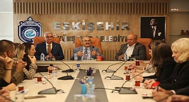 Muhtarlardan Yılmaz Büyükerşen'e ziyaret