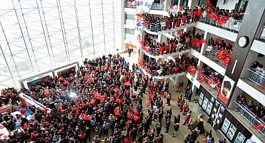 Muratpaşa Belediyesi'nden Cumhuriyet'in 100'üncü yılı ikramiyesi