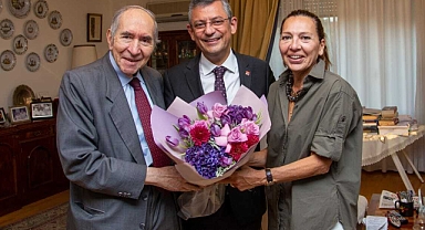 Özgür Özel, Altan Öymen’i ziyaret etti: “Mutabık kaldığımız konu, iyi ki CHP var”