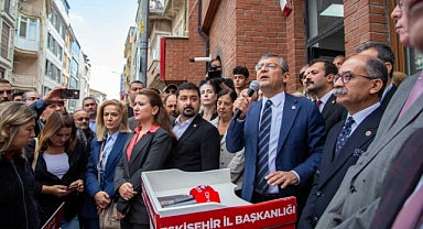 Özgür Özel: “Memleket; iktidar olduğumuzda Türkiye vatandaşı olmanın onurunu yaşayacak”