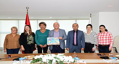 Romanyalı öğrenciler Karabağlar Belediyesi'nde