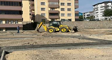 Safranbolu Belediye Başkanı Köse yapımı devam eden park projesinin çalışmalarını yerinde inceledi