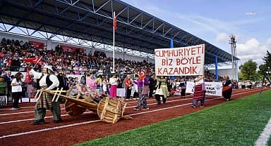 Seferihisar'da 100'üncü yıl coşkusu