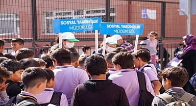 Tepebaşı Belediyesi'nin beslenme desteği devam ediyor
