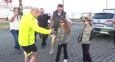 Tunç Soyer İzmir Körfezi'ne tüple dalış yaptı