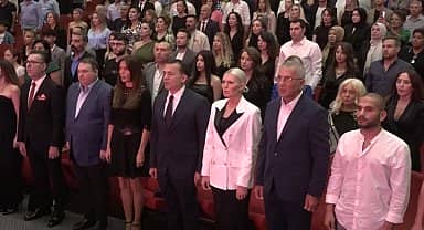 Yenişehir Belediye Başkanı Özyiğit'e "Yılın En Çok Kadın Yönetici İstihdamı Sağlayan Belediye" ödülü
