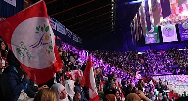 Yeşil Sol Parti Kongresi’nde 2 kişi gözaltına alındı