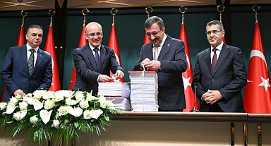 Yılmaz: “2024 yılı bütçe giderlerinin 11 trilyon 89 milyar, gelirlerinin ise 8 trilyon 437 milyar lira olacağı tahmin edilmektedir”