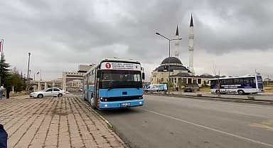Yozgat'ta 59 yaşındaki Ayşe Kayhan, gençlerle birlikte üniversiteye başladı
