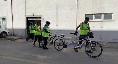Yozgat'ta bisiklet tutkunu 5 kişilik aile, ayda ortalama 400 kilometre pedal çeviriyor