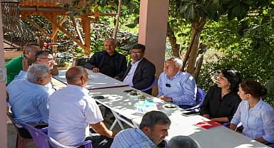 Zeydan Karalar, Kozan köylerinde halkla buluştu