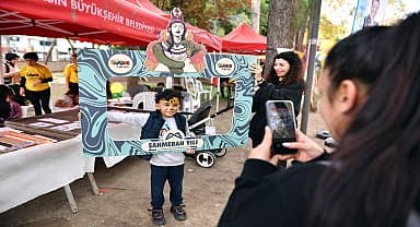 '2. Uluslararası Tarsus Festivali' esnafın da yüzünü güldürdü