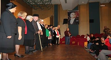 Antalya Büyükşehir'in aktif yaşlılarından anlamlı gösteri