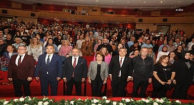 Atatürk, vefatının 85. yılında, Antalya'da "Son Balo" ile anıldı