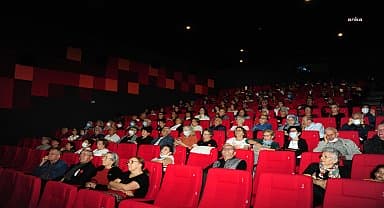 Balçovalı gaziler "Atatürk" filmini izlediler