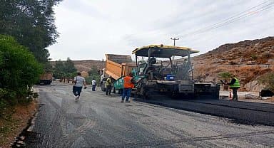 Bodrum'da sıcak asfalt çalışmaları devam ediyor