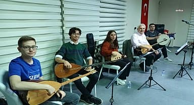 Bozüyük Belediyesi Türk Halk Müziği Korosu'ndan "Su Gibi Aziz" konseri