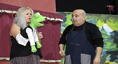 Çineli çocuklar kukla gösterisiyle doyasıya eğlendi