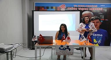 Efeler'in Otizm Yaşam Merkezi'nde özel bireyler için deprem eğitimi