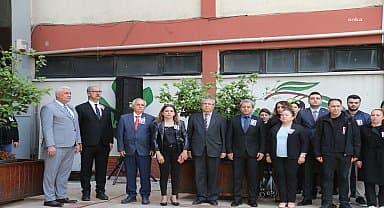 Efeler, Ulu Önder Atatürk'ü andı