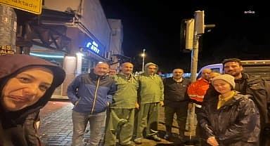 Efes- Selçuk'ta şiddetli yağmur etkili oldu... Filiz Başkan, saat 05.45'te alandan seslendi: Tam kadro dışarıdayız, çalışmaya devam
