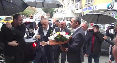 Ergün Atalay, Soma'da: "Aradan 10 sene geçti. Halen insanların içine su serpecek bir karar çıkmadı"