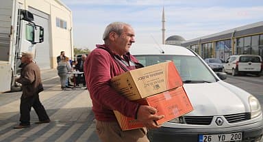 Eskişehir Büyükşehir'den hayvan yetiştiricilerine mineral blok desteği