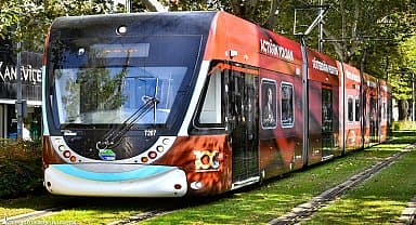 İzmir'de 100. Yıl coşkusu toplu ulaşım rakamlarına da yansıdı