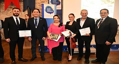 İzmir'de Yaşlı Hakları Ve Sosyal İçerme Çalıştayı