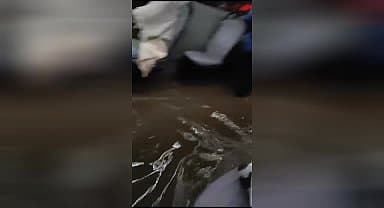 İzmir'de sağanak ve fırtına; caddeleri su bastı