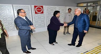 İzmir Karabağlar Belediye Başkanı Muhittin Selvitopu: "6306 sayılı yasa mutlaka gözden geçirilmeli"