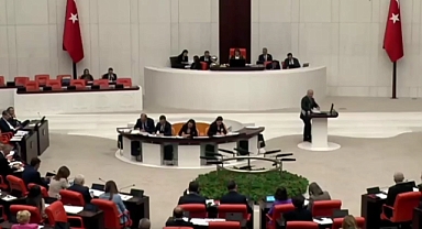 Kara para aklamanın engellenmesine yönelik araştırma önergesi AKP ve MHP tarafından reddedildi