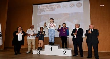 Karabağlar Başöğretmen Atatürk Satranç Turnuvası sona erdi