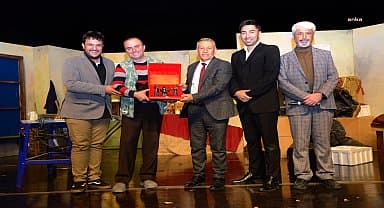 Kırşehir Belediyesi Tiyatro Festivali başladı