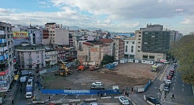 Konak Belediyesi'nin yeni hizmet binası inşaatı başladı