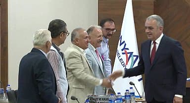 Konyaaltı Belediye Başkanı Esen: "Cumhuriyet birleştirici güçtür"
