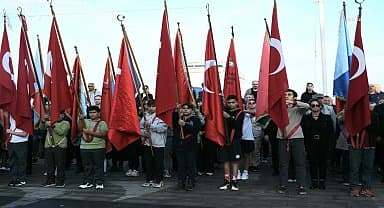 Kuşadası Ata'sını saygıyla andı
