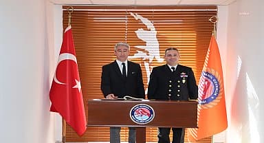Marmaris Belediye Başkanı Oktay'dan iade-İ ziyaret