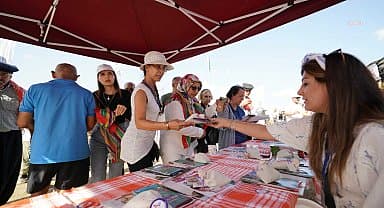 Mersin Büyükşehir'in Yörük Müzesi çadırına ziyaretçilerinden yoğun ilgi