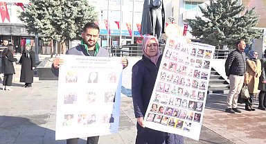 Öğretmen kızı ile torunlarını depremde kaybeden annenin feryadı: "Enkazların aranmasını istiyoruz, evlatlarımızın bir mezarı olsun"