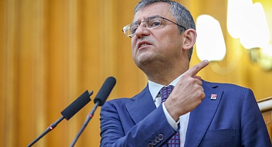 Özgür Özel: “Bu darbe girişiminde Recep Tayyip Erdoğan’a meydanı bırakmayız, ona dar ederiz”