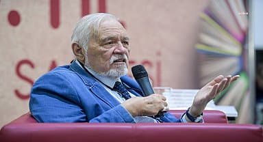 Prof.Dr. İlber Ortaylı İzmir'de okurları ile buluştu