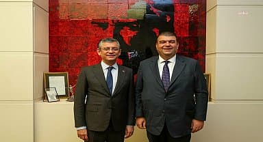 Seferihisar Belediye Başkanı İsmail Yetişkin'den CHP Genel Başkanı Özgür Özel'e ziyaret