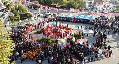 Tarsus'ta 10 Kasım Atatürk'ü anma töreni