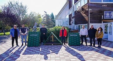 Tepebaşı'nda öğrencilerden can dostlara anlamlı bağış