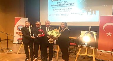 Yılmaz Büyükerşen'e, Başöğretmen Atatürk Onur ödülü