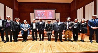 Akademisyenler "yüzyılın ekonomisini" anlattı